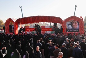 مراسم تشییع پیکر‌های ۱۲ شهید گمنام - اصفهان