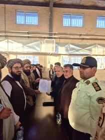 در مرحله دوم؛ ۸۱ زندانی افغانستانی از ایران به کابل منتقل شدند