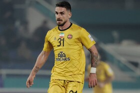 لوشکیا بهترین بازیکن دیدار نسف-تراکتور شد