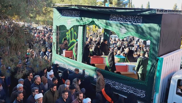 تشییع پیکر شش شهید گمنام در بیرجند همزمان با سالروز شهادت حضرت زهرا(س)