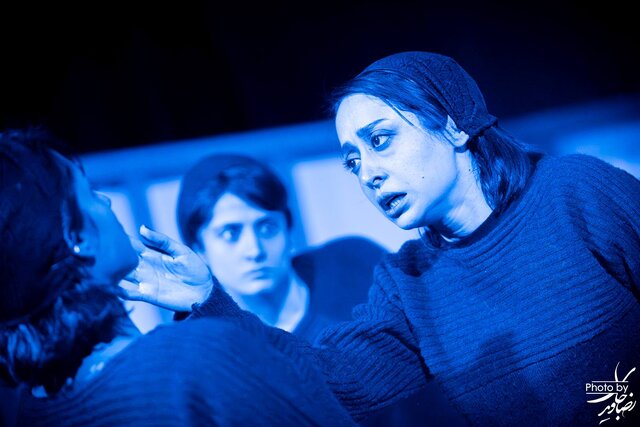 یک موضوع چالش‌برانگیز و انسانی روی صحنه