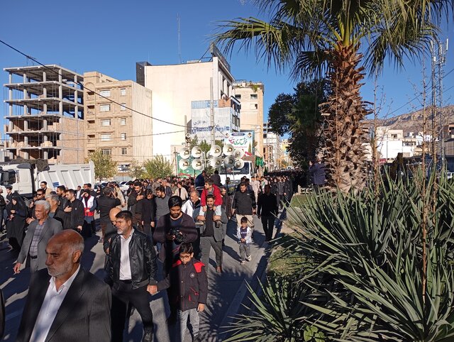 مراسم تشییع ۴ شهید گمنام دوران دفاع مقدس در ایلام برگزار شد