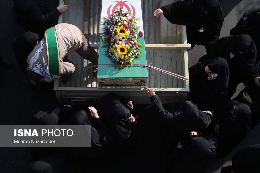 مراسم تشییع پیکرهای ۴ شهید گمنام - تبریز