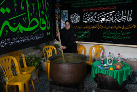 پخت آش نذری مردم شفت در سالروز شهادت حضرت فاطمه زهرا(س)