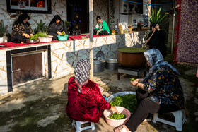 پخت آش نذری مردم شفت در سالروز شهادت حضرت فاطمه زهرا(س)