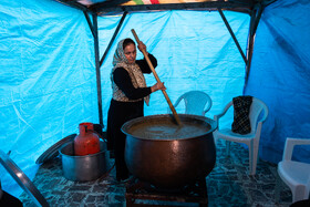 پخت آش نذری مردم شفت در سالروز شهادت حضرت فاطمه زهرا(س)