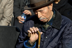   علی نصیریان در مراسم تشییع پیکر هادی مرزبان