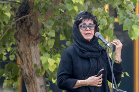  سخنرانی فرزانه کابلی در مراسم تشییع پیکر هادی مرزبان