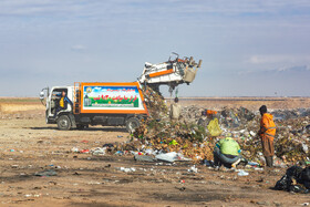 وضعیت فعلی زباله‌گاه شهرستان نیشابور، بحرانی است و روزانه حدود ۱۵۰ تُن زباله در نیشابور تولید می‌شود. بیش از ۳۰ سال است که زباله‌گاه در حاشیه منطقه کال‌شور و تالاب شهرستان میانجلگه ایجاد شده و فاقد مجوز زیست‌محیطی است