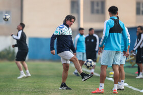 تمرین تیم فوتبال استقلال پیش از بازی با الوصل امارات