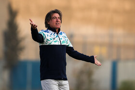 تمرین تیم فوتبال استقلال پیش از بازی با الوصل امارات