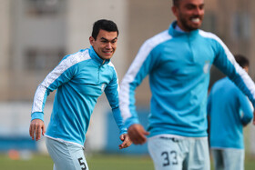 تمرین تیم فوتبال استقلال پیش از بازی با الوصل امارات