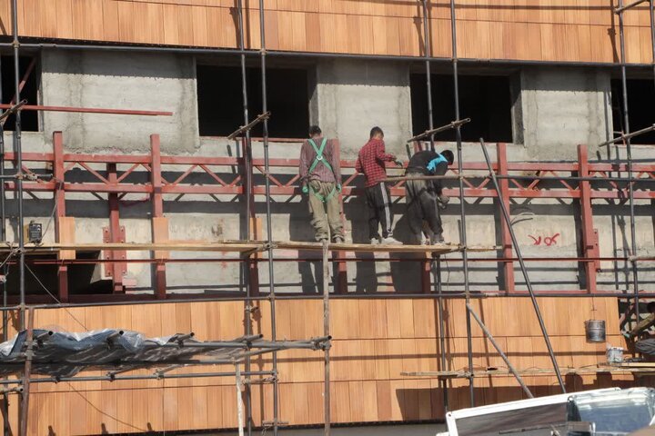 روند تکمیل بیمارستان ۹۶ تختخوابی پیشوا طبق برنامه در حال انجام است