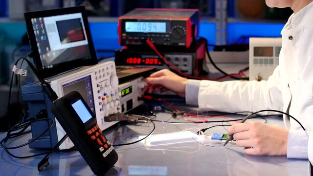 آزمایشگاه سامانه‌های الکترونیکی و هوشمند جهاددانشگاهی صنعتی شریف به سطح ممتاز ارتقاء یافت