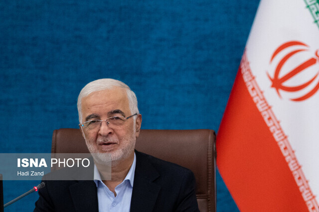 اخبار سیاسی ۵ آذر؛ علت عبور جنگنده از آسمان تهران/توضیحاتی درباره سهمیه بنزین تاکسیهای اینترنتی