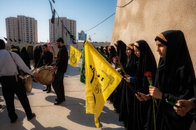 بزرگداشت شهدای گمنام همزمان با ایام فاطمیه در مدرسه دانش - شهر بوشهر