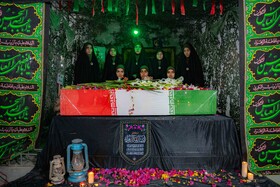 بزرگداشت شهدای گمنام همزمان با ایام فاطمیه در مدرسه دانش - شهر بوشهر