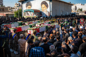 آیین تشییع ۶ شهید گمنام همزمان با ایام فاطمیه در شهر بوشهر