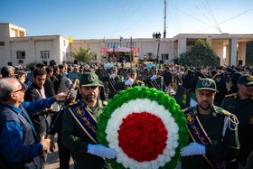 آیین تشییع ۶ شهید گمنام همزمان با ایام فاطمیه در شهر بوشهر