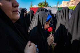 آیین تشییع ۶ شهید گمنام همزمان با ایام فاطمیه در شهر بوشهر