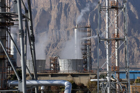 بازدید جمعی از اعضای کمیسیون صنایع و معادن از طرح توسعه ی پتروشیمی اوره و آمونیاک