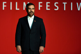 حسینعلی امیری استاندار فارس در مراسم افتتاحیه چهل و سومین جشنواره جهانی  فیلم فجر 