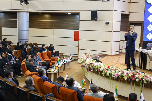 رویداد «فرصتهای شغلی دانشبنیان» در چهارمحال و بختیاری برگزار شد