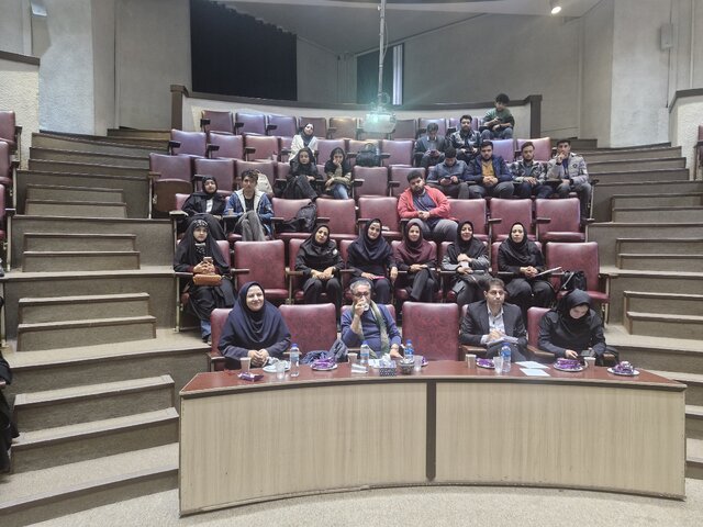 مسابقه سه دقیقهای «کتاب من» در همدان برگزار شد