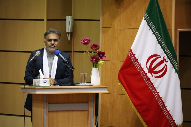 پیگیری مطالبات معلمان فارس از صندوق ذخیره فرهنگیان