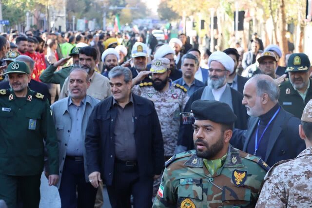 حضور ۵۰۰۰ بسیجی در همایش اقتدار ملت ایران در شاهرود