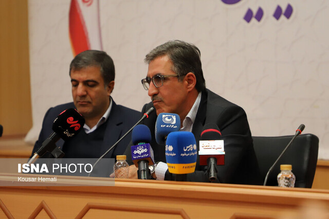 نخبگان برای بهبود شرایط اقتصادی به میدان بیایند