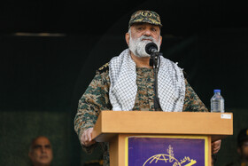 سردار محمدرضا نقدی، مشاور عالی فرمانده کل سپاه پاسداران در نمایش اقتدار بسیجیان - مشهد