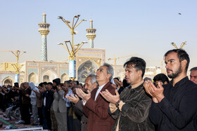 اقامه نماز باران در حرم مطهر رضوی