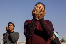 اقامه نماز باران در حرم مطهر رضوی