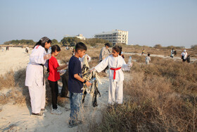 پاکسازی سواحل کیش