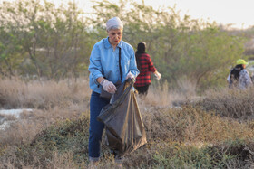 پاکسازی سواحل کیش