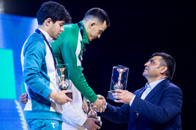 حسین رضازاده در مسابقات وزنه‌برداری بین المللی جام فجر