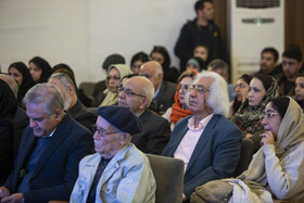 شب‌ استاد محمود فرشچیان