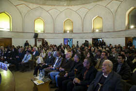 شب‌ استاد محمود فرشچیان