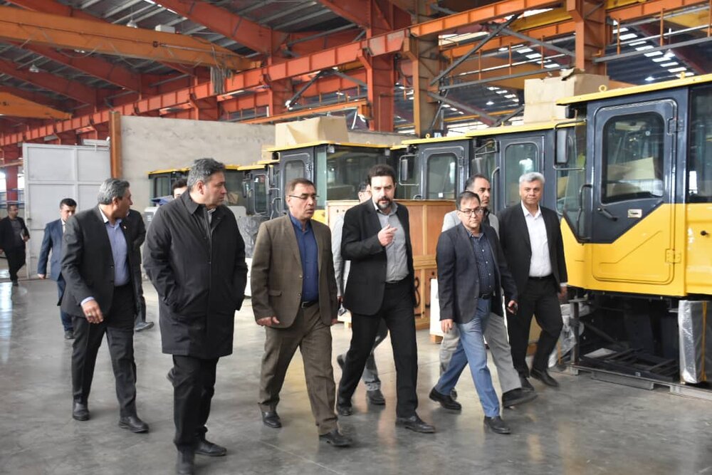 تلاش برای حمایت از تولید و گسترش اشتغال در فارس