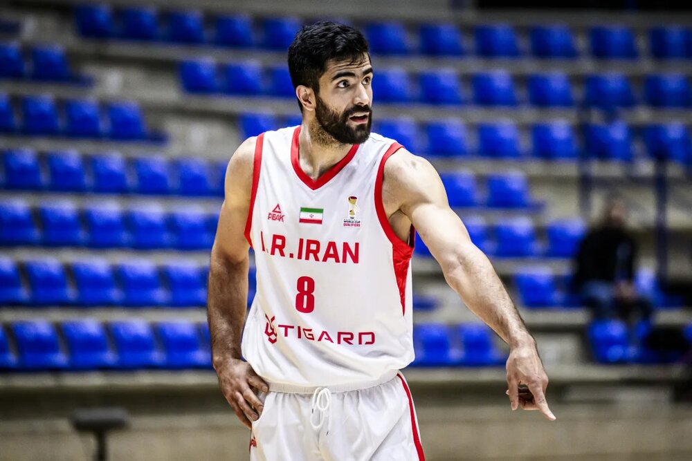 آمار بسکتبال ایران - عراق/ یخچالی بهترین بازیکن زمین