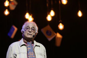 حضور محمد شمس لنگرودی شاعر، پژوهشگر و بازیگر در رویداد «شب واژه و نوا» - اردبیل