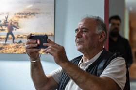 آلفرد یعقوب زاده عکاس در روز سوم جشنواره جهانی فیلم فجر- شیراز