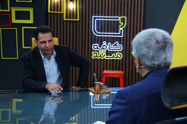 داستان زندگی بنیانگذار کارخانه بیک/ دختر کمبینا به روایت دوربین پدر