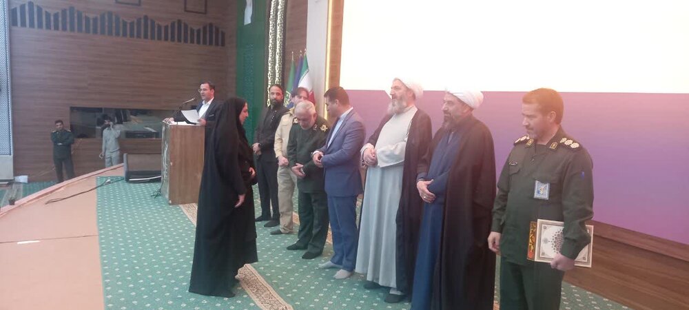 کسب رتبه دوم جهادگر جهاددانشگاهی خراسان جنوبی در ششمین جشنواره جهادگران بسیج سازندگی انصار الرضا(ع) استان