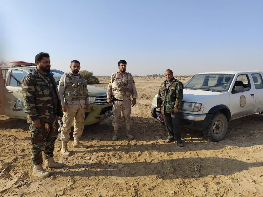 سه نفر از قاچاقچیان چوب تاغ در ورامین و قرچک به دام افتادند