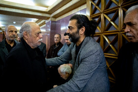 اکبر زنجانپور در مراسم یادبود هادی مرزبان