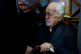 پدر مرحوم هادی مرزبان در مراسم یادبود فرزندش