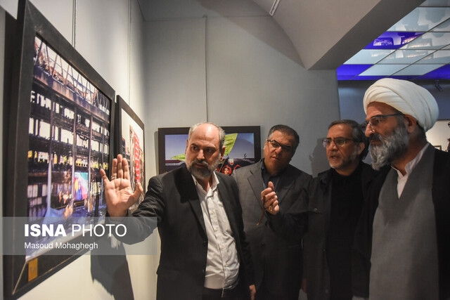 افتتاح هجدهمین نمایشگاه بینالمللی مهر محرم با آثار عکاسانی از ۱۰ کشور جهان
