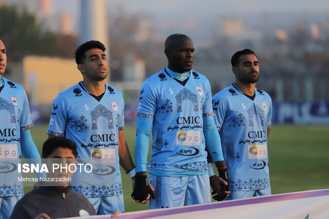 اعلام ترکیب ابتدایی تیم‌های سپاهان و چادرملو